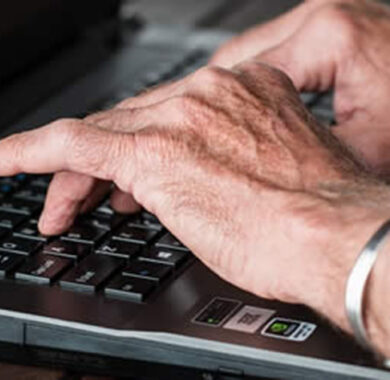 10 Tips: Protect Seniors from Online Fraud